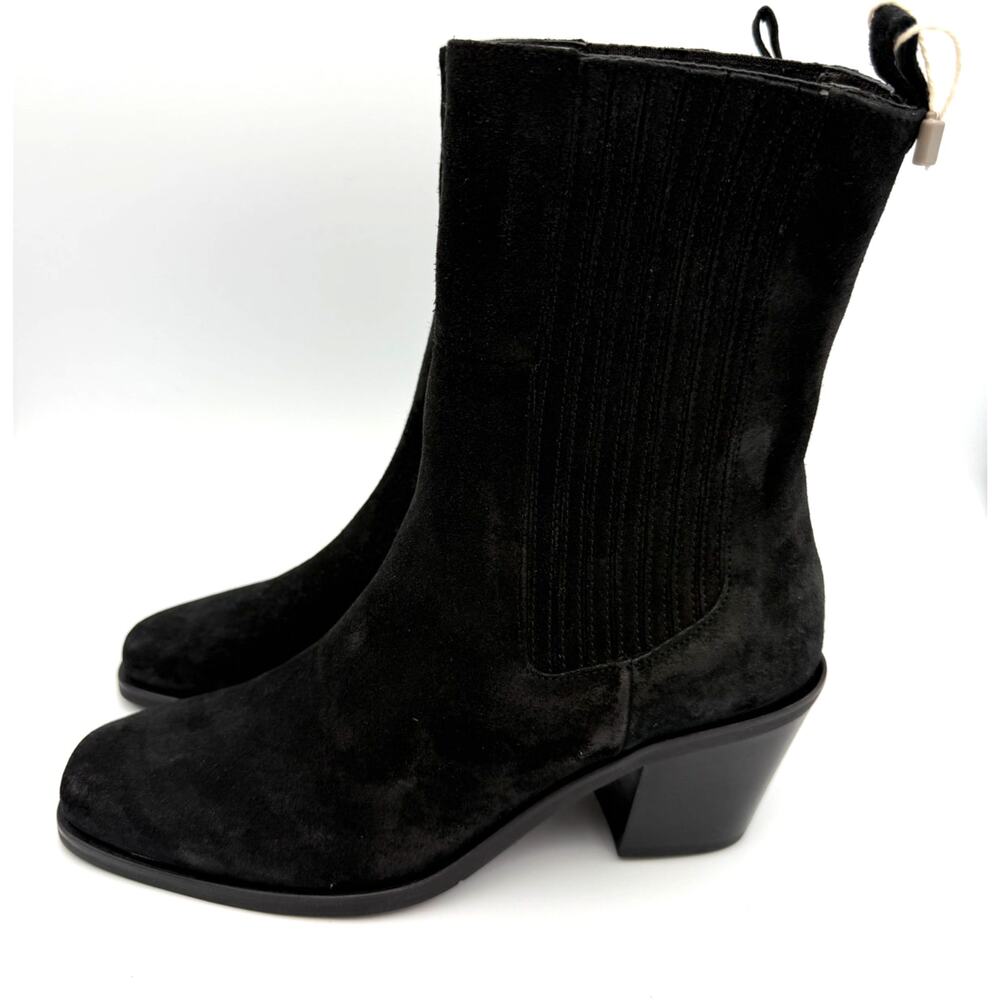 Janet & Janet Polacco Black Suede Leather Boots US Size 6.5